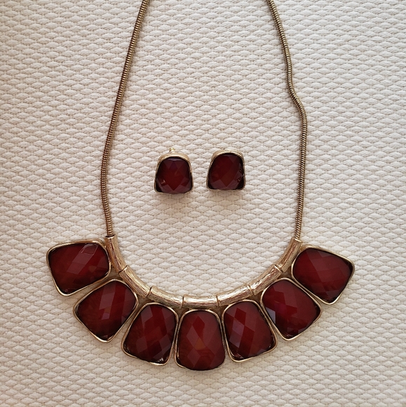 Necklace and earrings/wine color - Picture 5 of 13